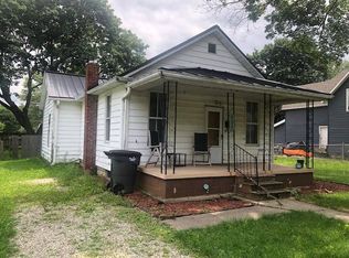 557 N Clark St, Nappanee, IN 46550
