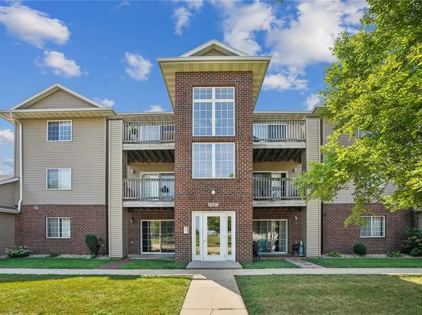 3101 Samuel Ct SW Unit 3, Cedar Rapids, IA 52404