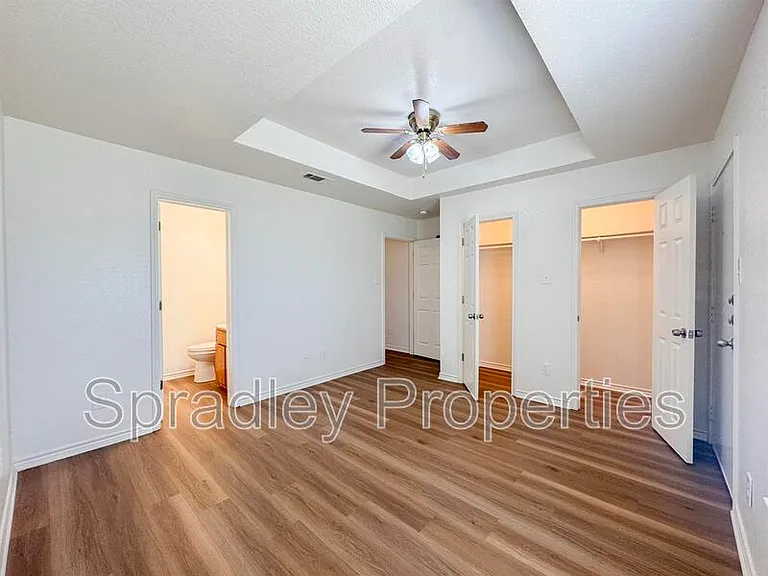 117 Lacey Lou Ln — Photo 6