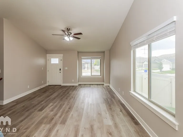 2450 E Jim Bridger Dr — Photo 5