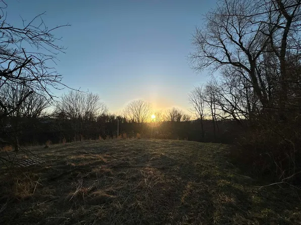 Peppers Ferry Rd, Pulaski, VA 24301