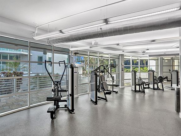4th image of 244 Biscayne Blvd APT 244