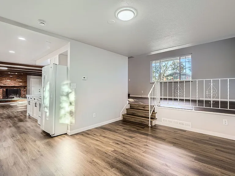 7055 S Costilla St — Photo 9