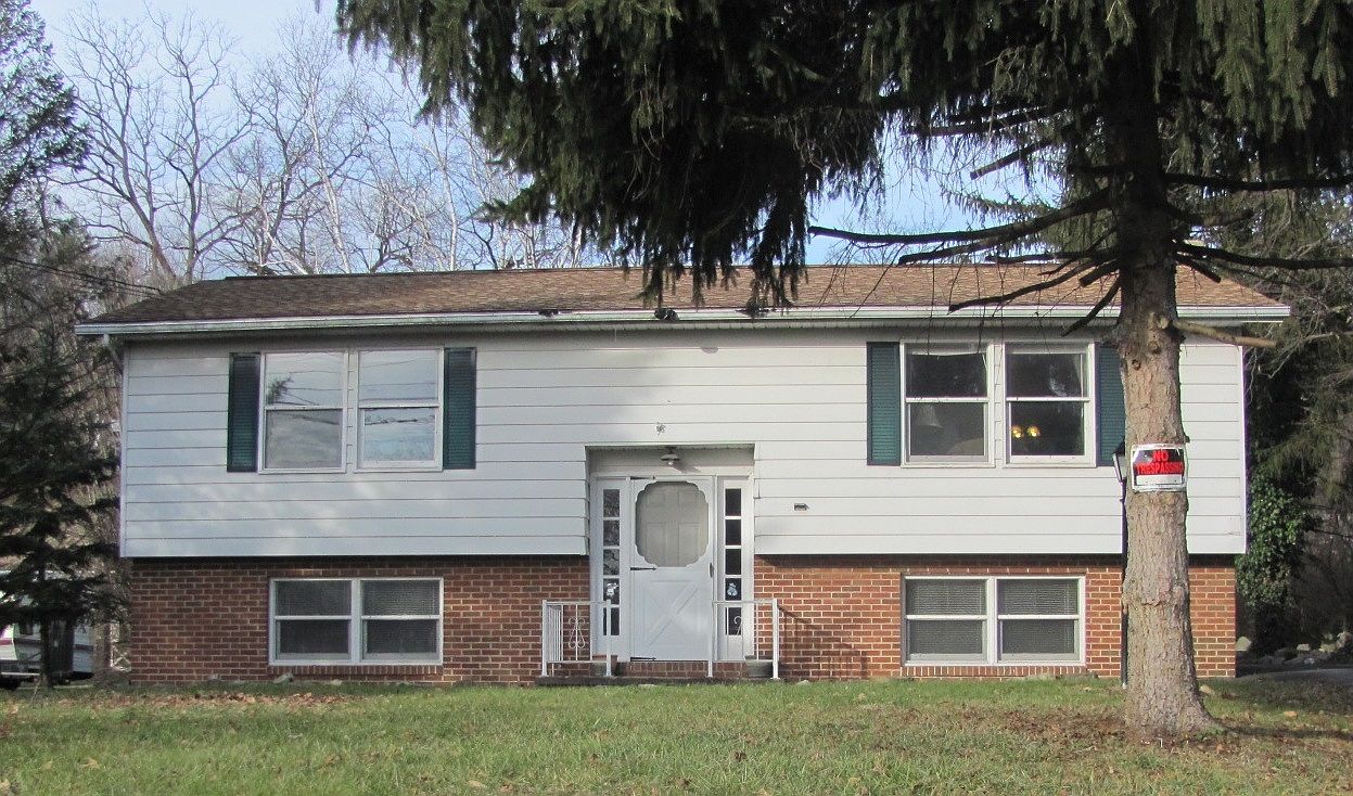 2760 Woodward Ave, Lock Haven, PA 17745 Zillow