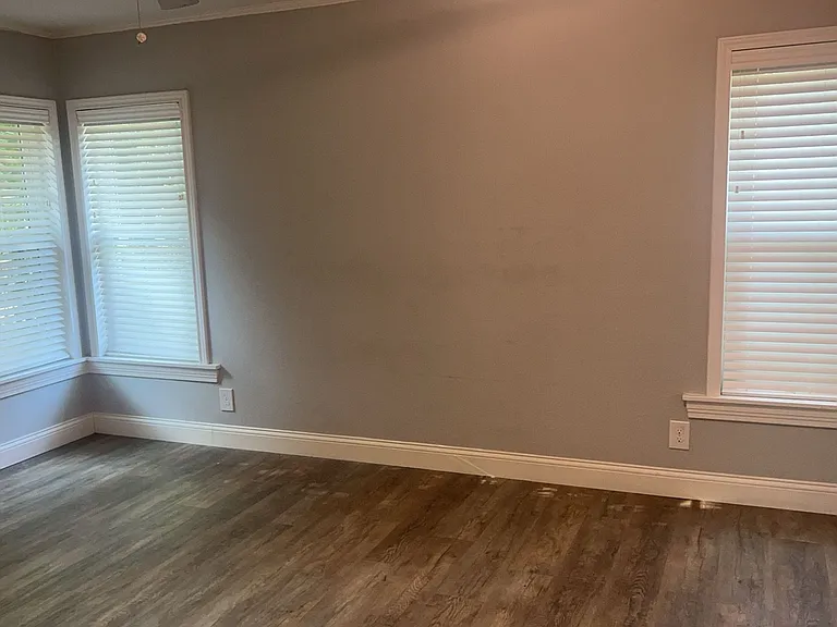 104 Varsity Cir — Photo 29