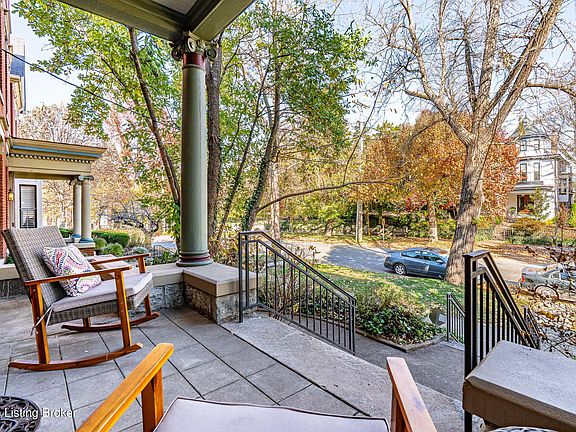 4th image of 910 Cherokee Rd