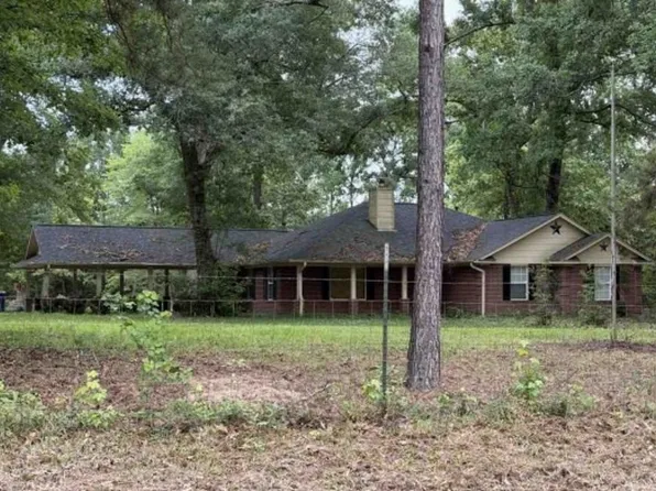 151 Falvey Ln, Cleveland, TX 77328