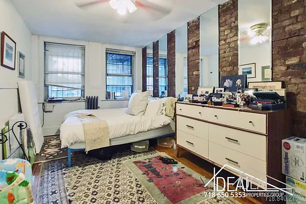 Rented by Ideal Properties Group | media 8