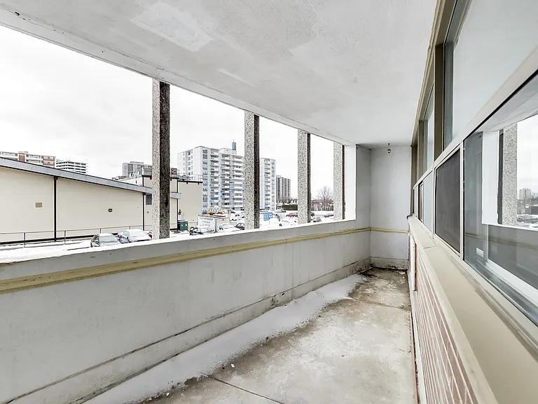 6000 Bathurst St — Photo 87