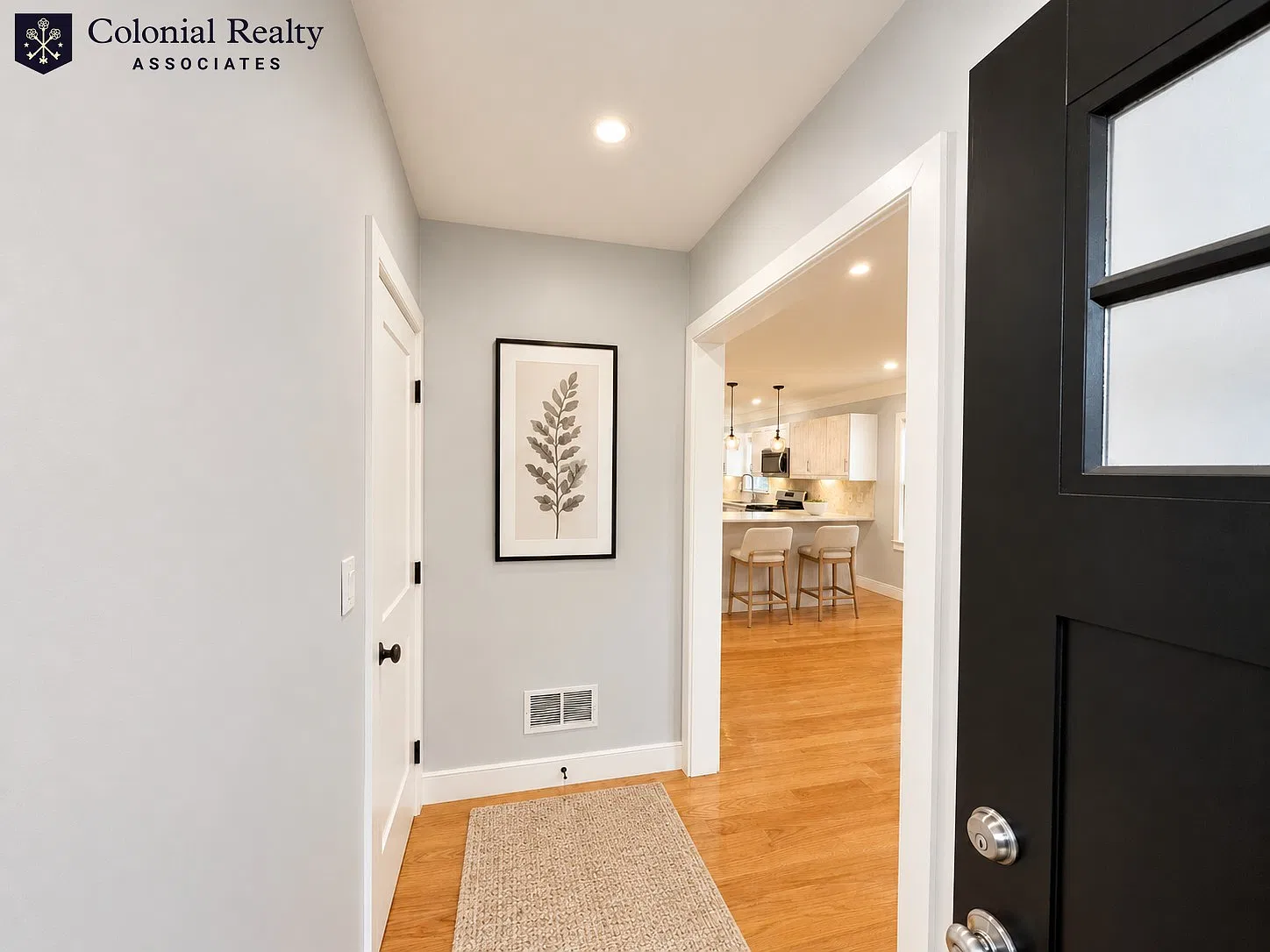 2 bed, 1.0 bath, 942 sqft, $3,595 — Photo 4