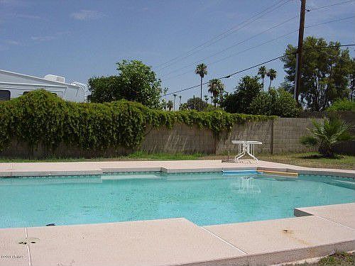 1st image of 1509 N Orangewood Dr