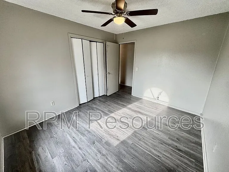 720 Willow Run — Photo 22