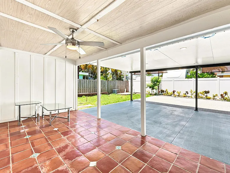 2649 Cedarcrest Rd — Photo 47