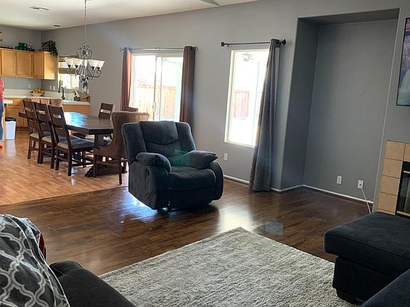 3rd image of 13654 Afton Cir