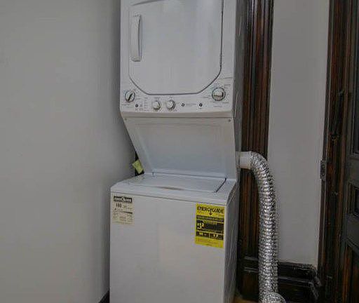 5th image of 696 Putnam Ave APT 2F