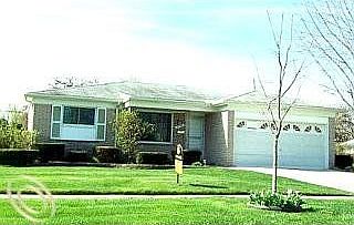 1st image of 2752 Chesterfield Dr