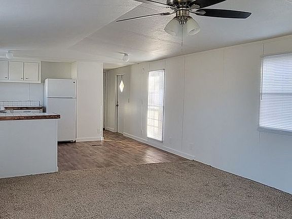 3rd image of 904 Legacy Ln