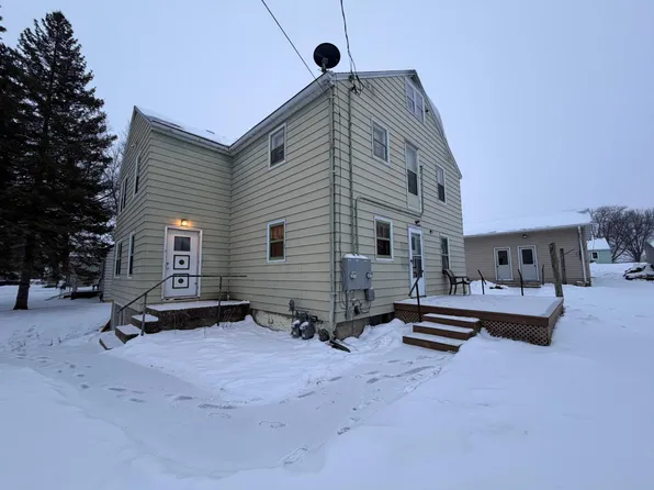 1420 Frank Hall Dr, Albert Lea, MN 56007