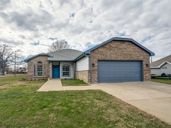 204 Lakeway Blvd, Tool, TX 75143