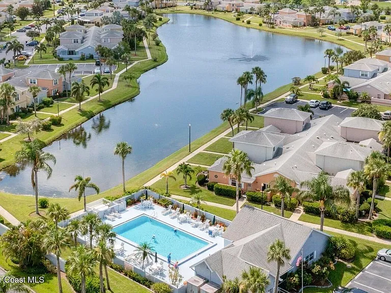1440 Malibu Cir NE #101 — Photo 15
