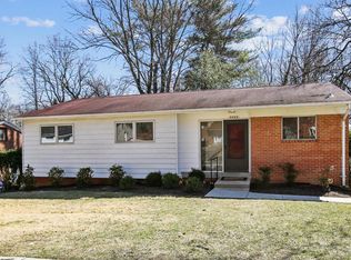 9905 Hedin Dr, Silver Spring, MD 20903