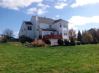 44285 Lord Fairfax Pl, Ashburn, VA 20147