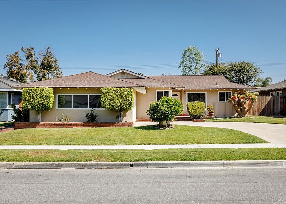 1st image of 18121 Romelle Ave