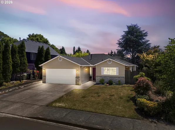 2192 SE Nordlund Ct, Hillsboro, OR 97123