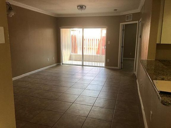 5th image of 533 Villa Del Sol Cir