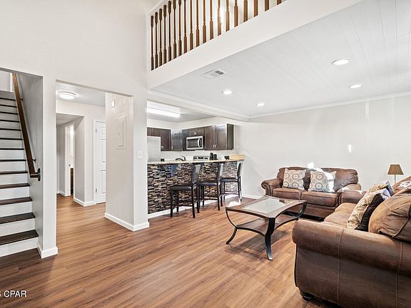 4th image of 5218 Beach Dr