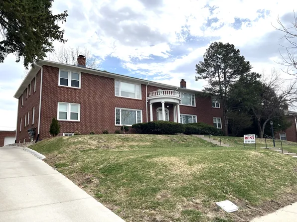 615 S 38th St APT 3, Omaha, NE 68105