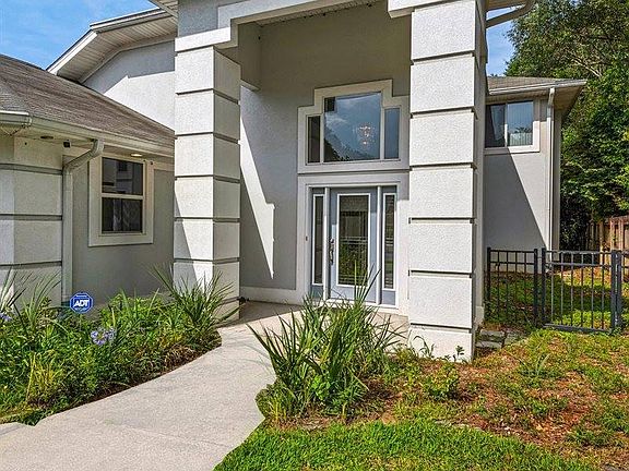3rd image of 1570 Hidden Lakes Ct
