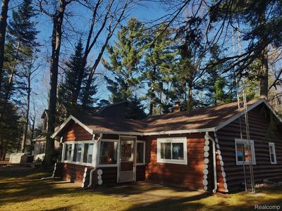 6591 E Houghton Lake Dr, Houghton Lake, MI, 48629