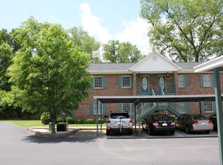 3114 Hendon Rd, Louisville, KY 40220