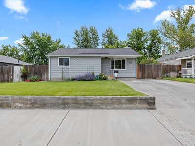 704 Sanford Ave, Richland, WA, 99352