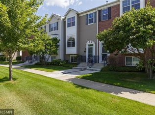 1735 Crossings Blvd, Shakopee, MN 55379
