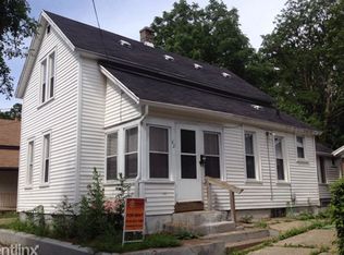 42 Caroline Pl NE, Grand Rapids, MI 49503