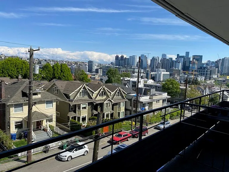 Dolores Manor Apartments — Photo 44