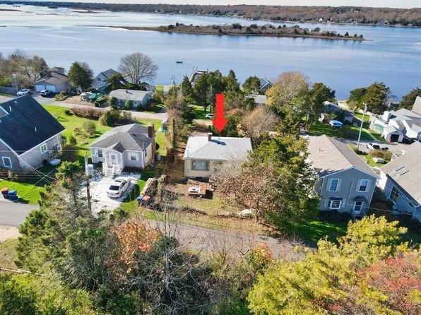 127-127 Pettey Hts #D, Westport, MA 02790