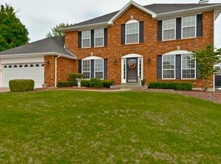 4870 Greenburg Dr, Saint Peters, MO