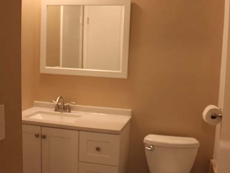 11 Amesbury St #11 — Photo 6