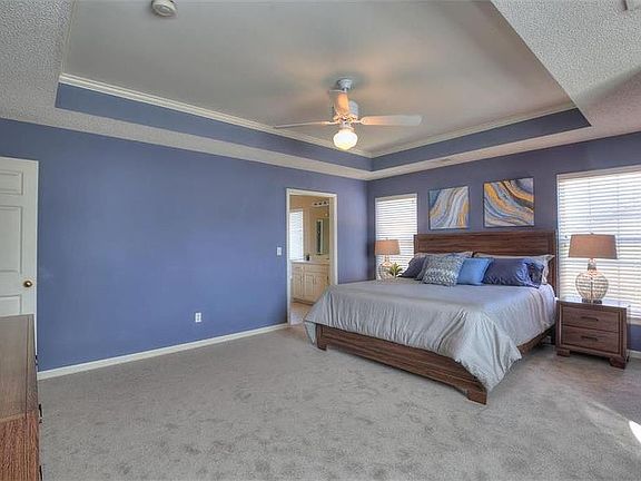 5th image of 7912 W 153rd Ter