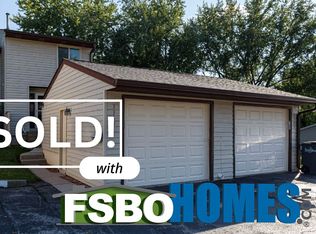 3319 Johnathan Ave, Bettendorf, IA
