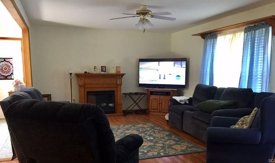 1st image of 303 Sunnydale Ln