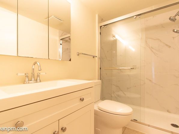 2 bedroom rental in West Vancouver — photo 10