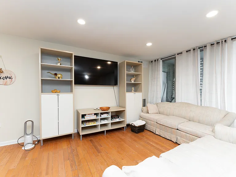 1832 Metzerott Rd #301 — Photo 14
