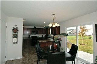 4th image of 1670 SE Greentree Dr