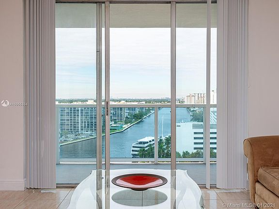 4th image of 3800 S Ocean Dr APT 1502