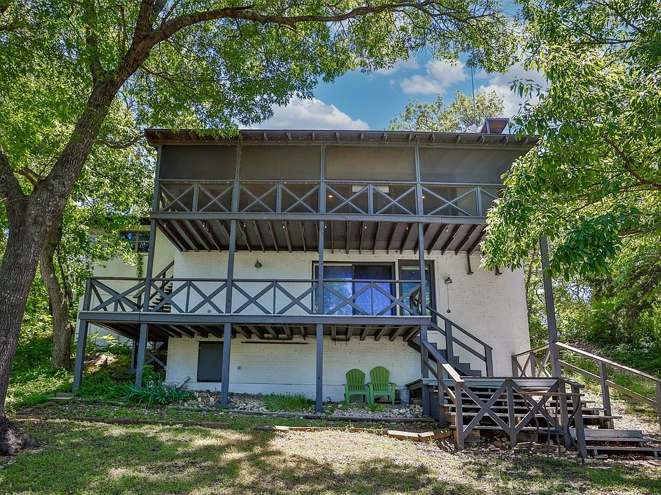 1st image of 221 Shoreline Dr