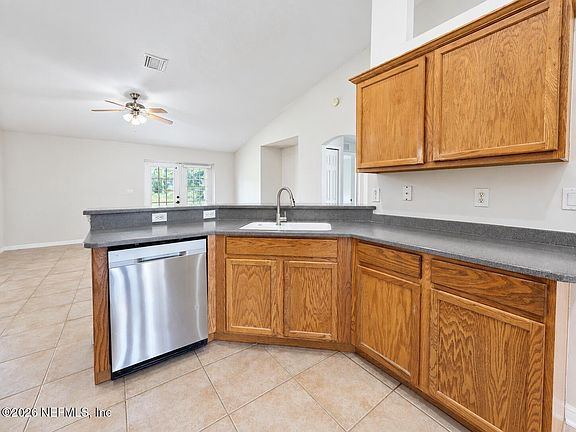 4th image of 1182 MOON Street SE